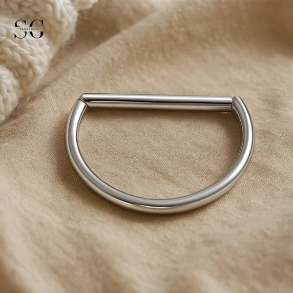 SGYS2017 - F136 Titanium Segment Clicker Ring for Ear Piercings - Image 2