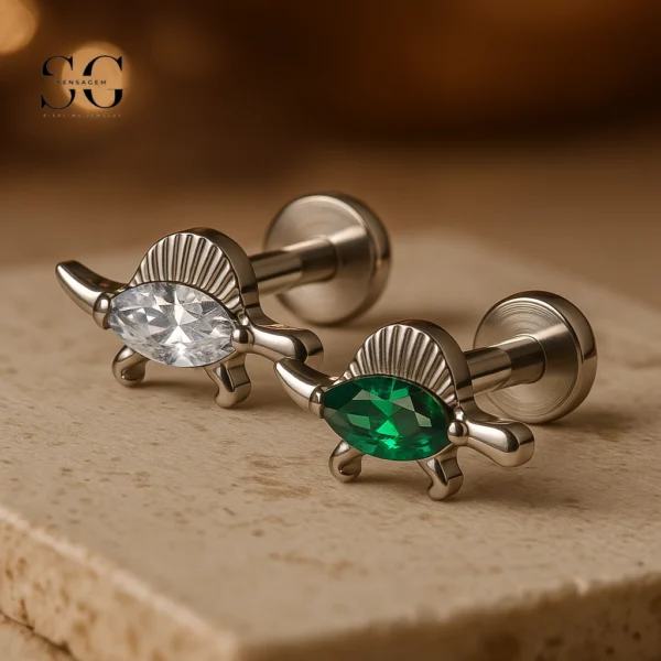 SG4093 F136 Titanium Threaded Labrets with White and Green Zircon – Premium Piercings Jewelry