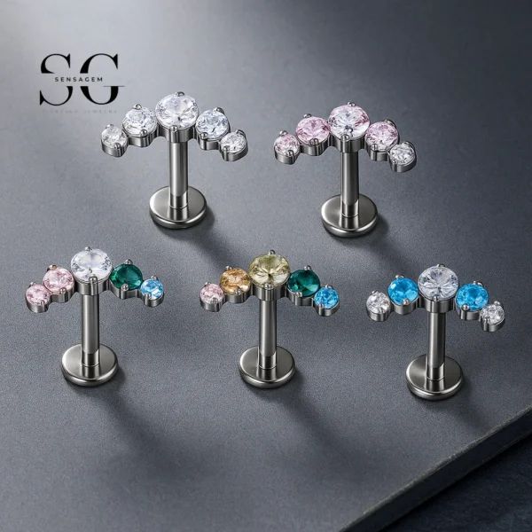 SG4221 - F136 Titanium Five Zircon Gem Threaded Labret