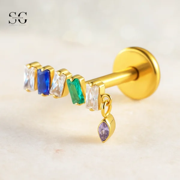 SGYS1137 Titanium Labret with Five CZ Stones & Dangle Charm