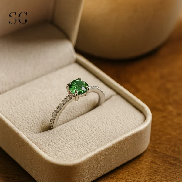 SGYS2039 Stainless Steel Nose Stud with Green or White Zircon - Image 2