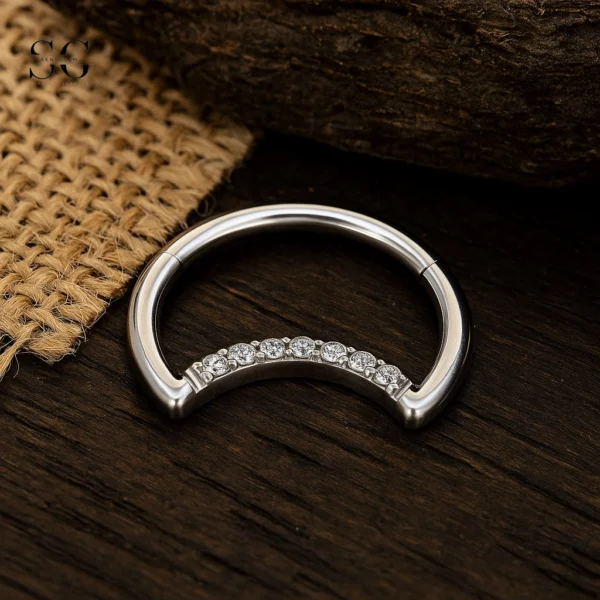 SGYS2043 Crescent Moon Nose Stud in 316L Steel – Wholesale Body Jewelry - Image 2