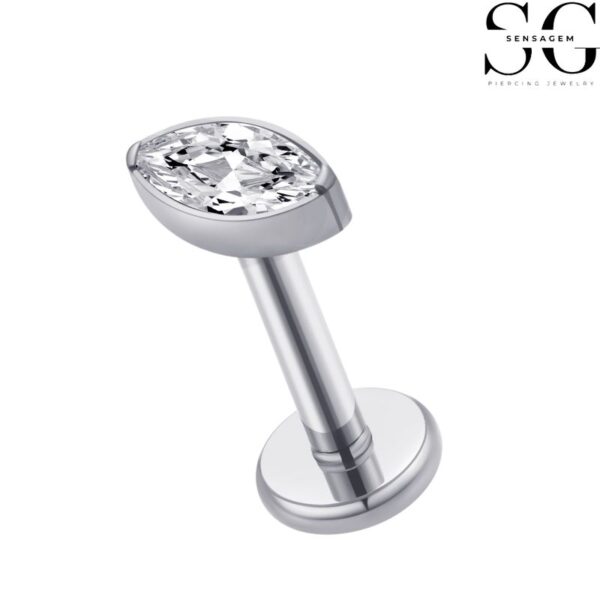 SGYS1043 Oval-Shaped G23 Titanium Labret with Zircon Gemstones - Image 2