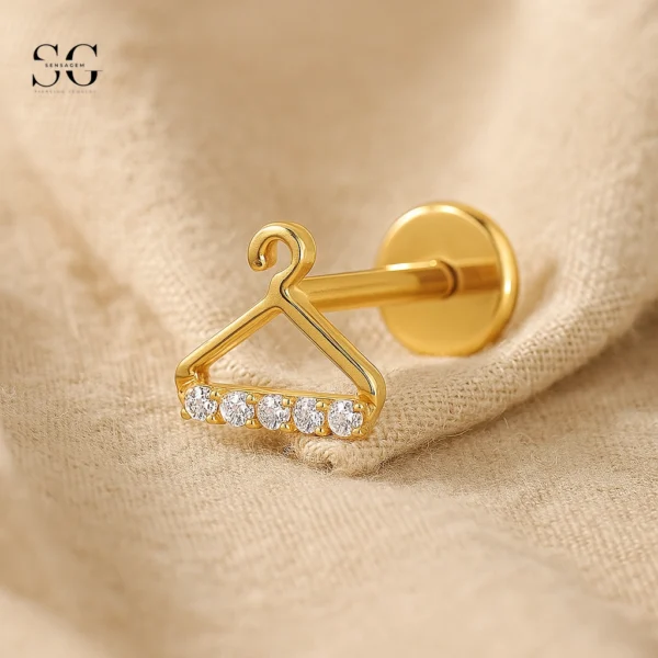 SGYS1024 Internal Thread Labret Hollow Triangle Design