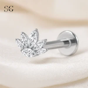 SGYS1051 Ice Flower G23 Titanium Labret for Lip and Ear Piercings