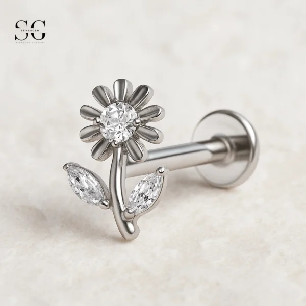 SGYS1058 Diamond Labret Stud - Three-Zircon Sunflower Shape Implant-Grade G23 Titanium