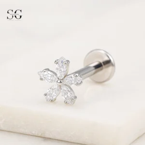 SGYS1064 Internal Thread Labret Stud – F136 Titanium with Five Zircon Gems