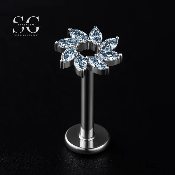 SGYS1068 Internal Thread Labret – F136 Titanium Flower Design with 8 Zircon Stones