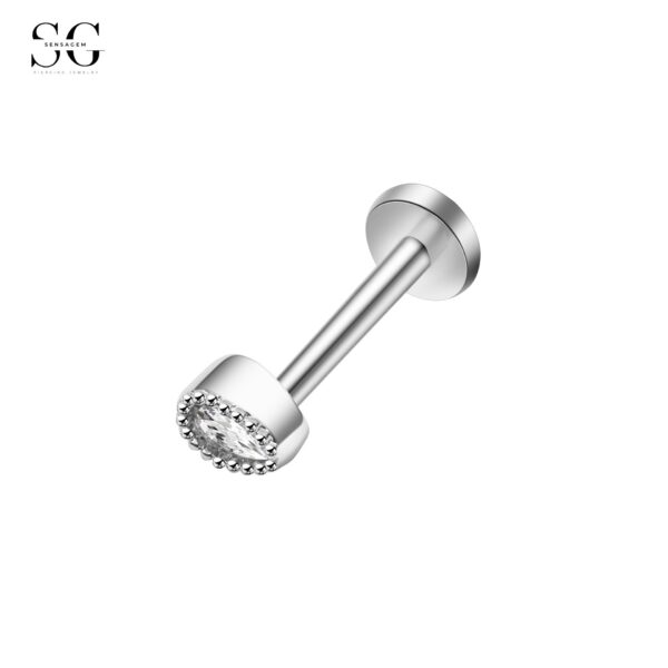 Sensagem SG549 Heart-Shaped Stainless Steel Lip Stud with Zircon, 16G Piercing - Image 5