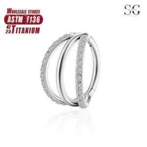 Sensagem SG575 F136 Titanium 3-Prong Nose Pierścień z cyrkonem
