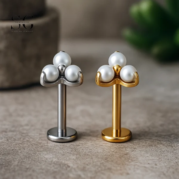 SG4006 Labret Stud Nose Piercing – F136 Titanium with Triple Zirconia and Pearl Design