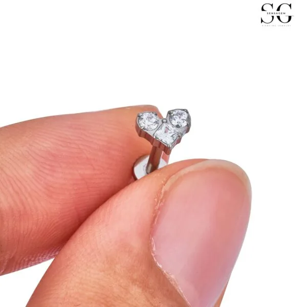 主图-05_SG4033 F136 Titanium Threaded Labrets with Multicolor Zircons – Premium Labret Studs