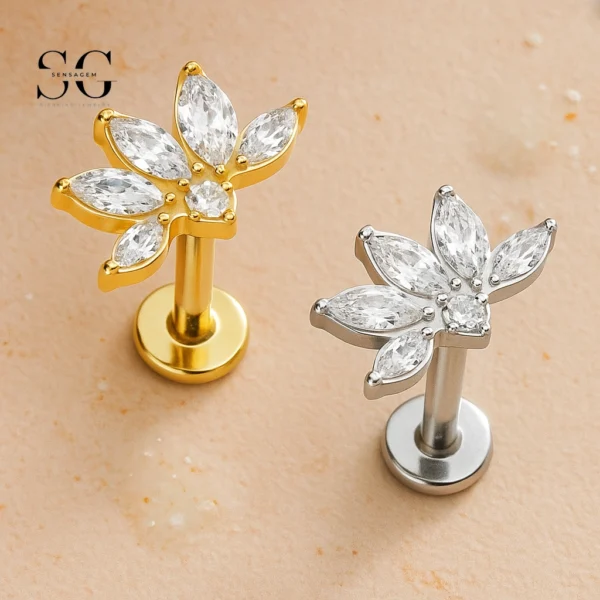 SG4067 F136 Titanium Threaded Labrets with Five-Petal Lotus Design – Premium Piercing Jewelry