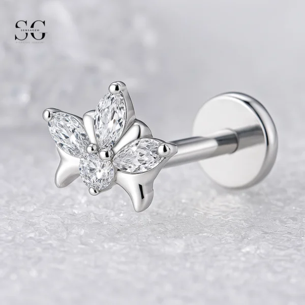 SGYS1154 – Titanium Labret with 5A Zircon for Everyday Piercing