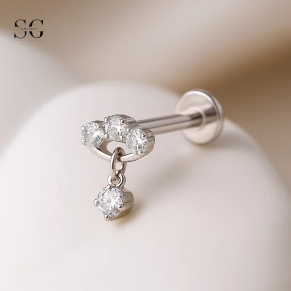 SGYS1163 Multi-Zircon Pendant Threaded Labret – Customizable Design