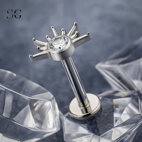 SGYS1174 Titanium Eye Labret with Zircon – Body Piercing Jewelry