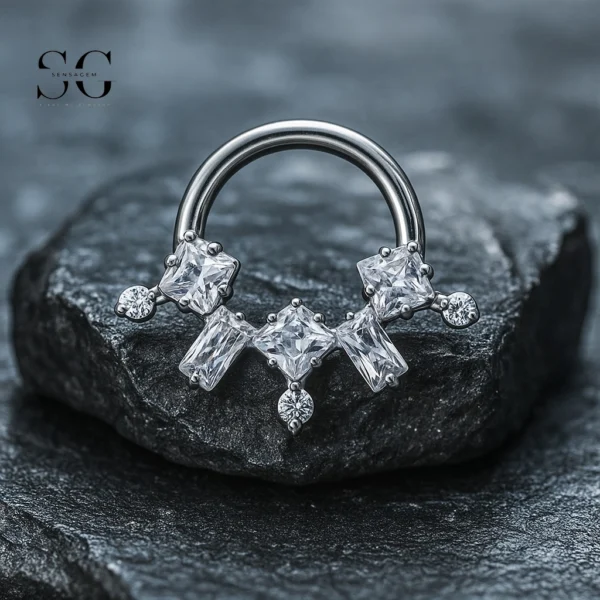 SG3226 G23 Titanium Nose Piercing Ring with Zircon Gemstone – 1.2×8/10mm