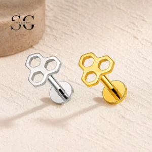 SG4297 Triple-Hole Titanium Labret Piercing on Small Lips