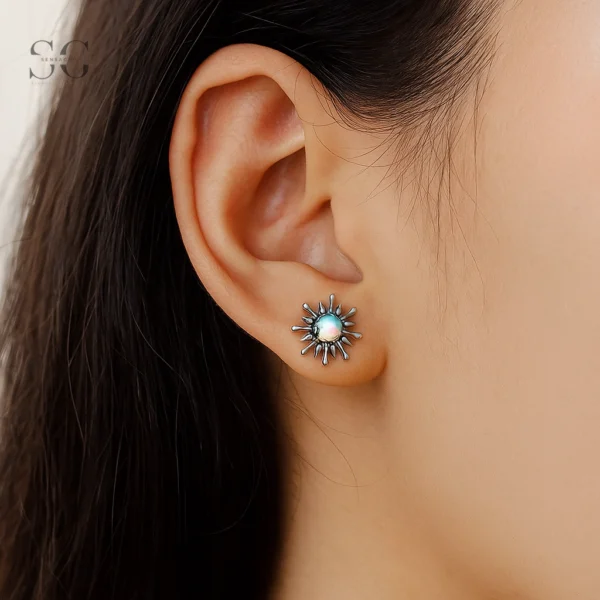 Sensagem SG4361 G23 Titanium Internally Threaded Opal Burst Labret