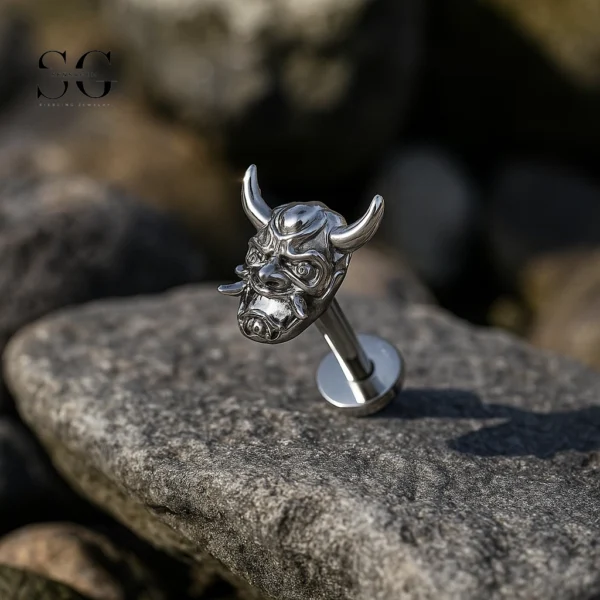 Sensagem SG4362 G23 Titanium Internally Threaded Demon Skull Labret