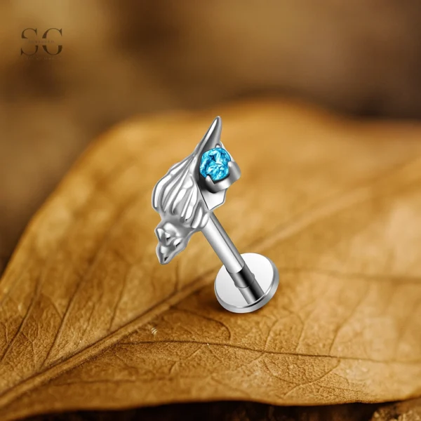 Sensagem SG4367 G23 Titanium Internally Threaded Unique Labret with Blue Zircon Accent