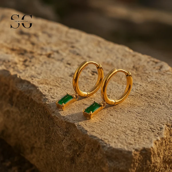 SG9062 Green Zircon Drop Hoops – Cartilage Ear Piercing Hoop