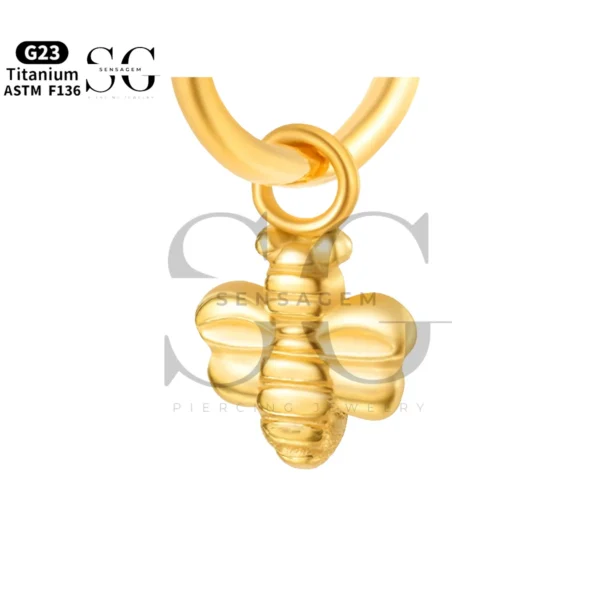 Sensagem SGYS8050 G23 Titanium Dangle Bee Charm - Image 2