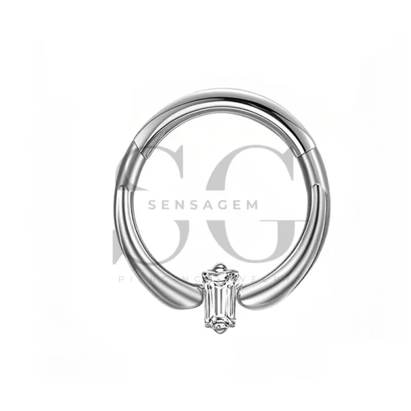 Sensagem SGYS3234 G23 Titanium Hinged Clicker Ring with 5A Baguette Zircon