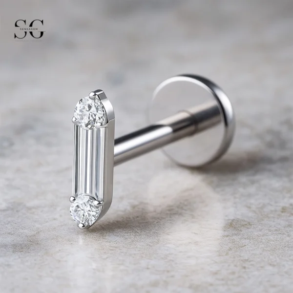 Sensagem SGYS4310 G23 Titanium Internally Threaded Labret with 5A Zircon Bar Design