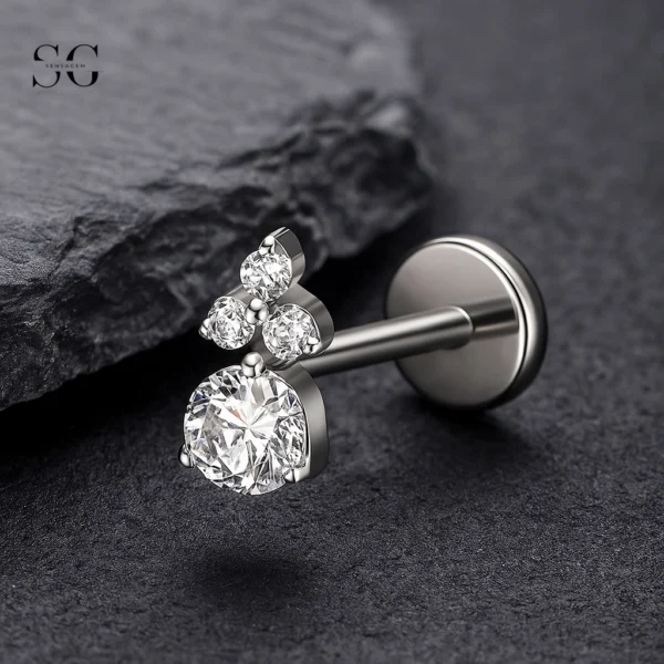 Sensagem SGYS4312 G23 Titanium Internally Threaded Teardrop Dangle Labret with 5A Zircon - Image 2