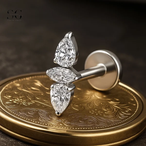 Sensagem SGYS4313 G23 Titanium Internally Threaded Marquise Fan Labret with 5A Zircon