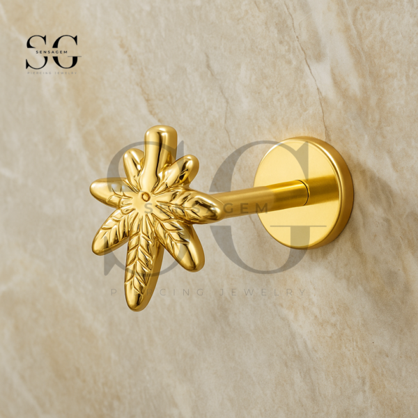 Sensagem SGYS1210 G23 Titanium Internally Threaded Cannabis Leaf Labret - Image 2